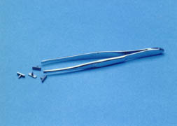 Construction: Retainer Pin